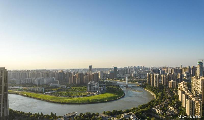  房产投资新风向：高租售比老破小，线上数据分析与实操建议 股票财经