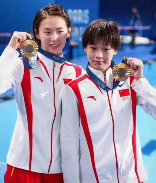 从282人群到十日拘留:全红婵网暴案处理差异的深层逻辑 新闻 从282人群到十日拘留:全红婵网暴案处理差异的深层逻辑 新闻