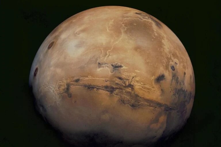 当你以为那颗小行星只是威胁时，它悄悄为你标好了去火星的路 新闻